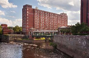 Lowell (MA) United States Hotels