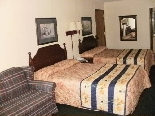 Whiteville (North Carolina) United States Hotel